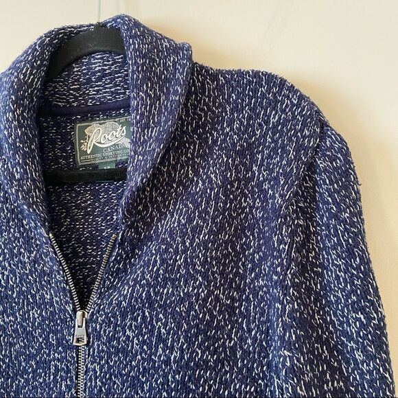 Root-navy & White Full Zip Double Pocket Knitted Sweater (Small) - Picture 4 of 11